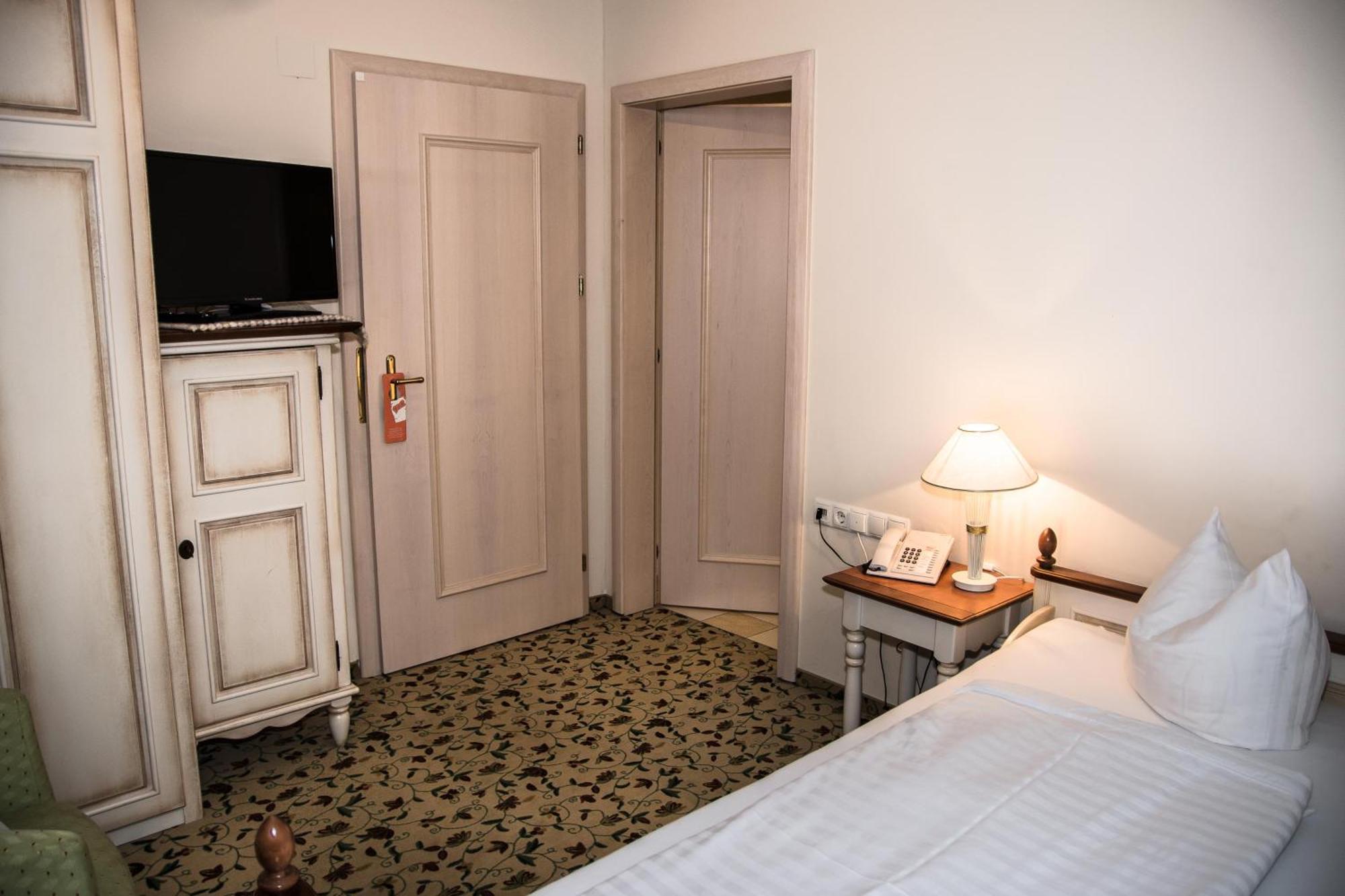 Hotel Daneu Gaschurn Bagian luar foto